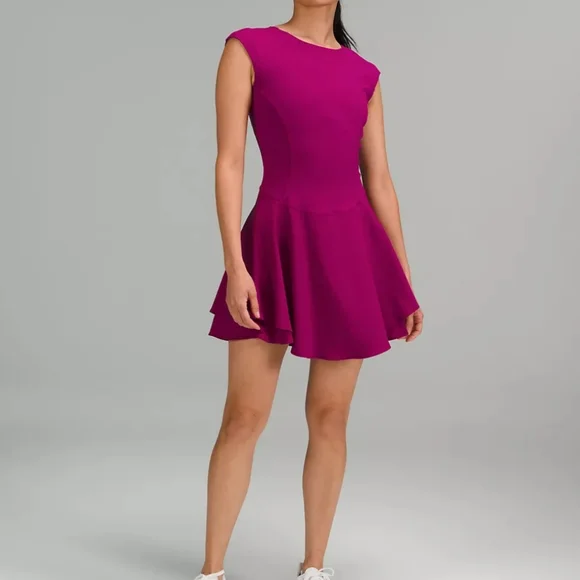 New Lululemon dress - Picture 2 of 7